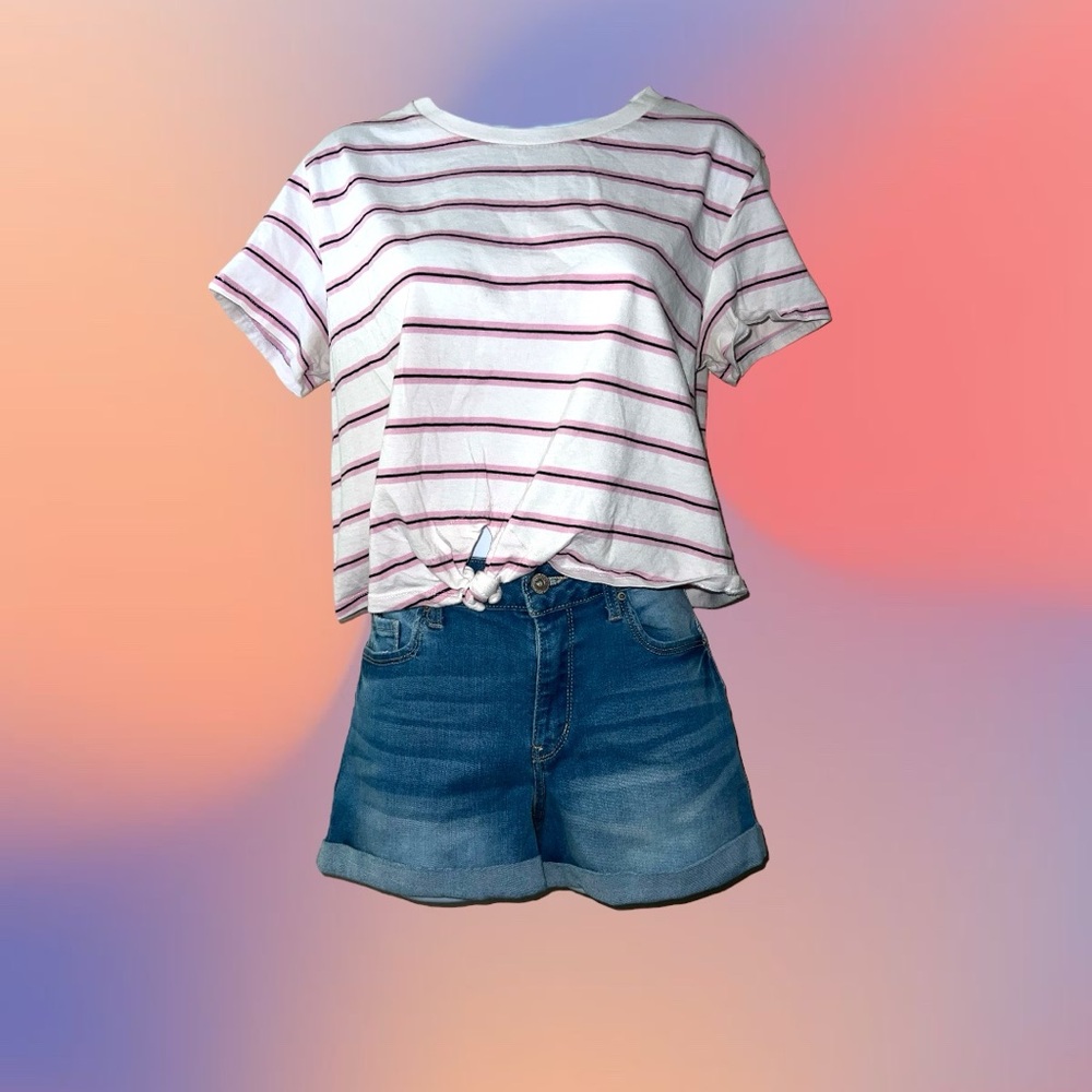 Preppy striped crop tee